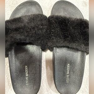 Steve Madden Black Plush Slippers